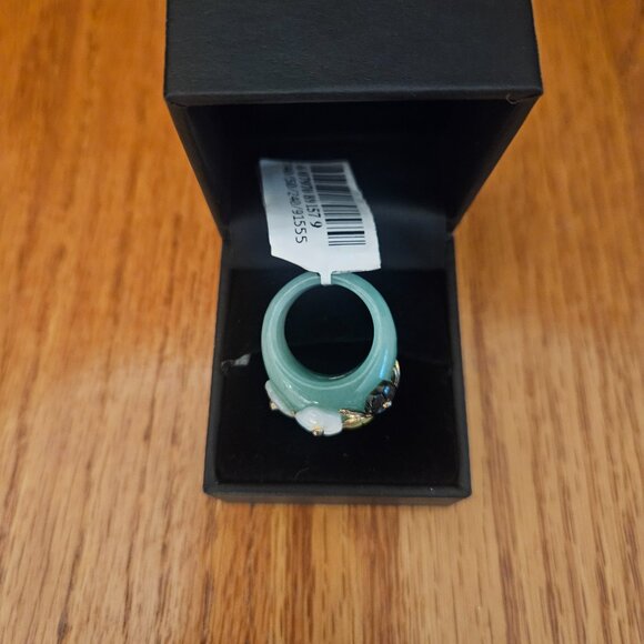 Brand NWT Jade and Multicolored Mother of Pearl Flower Ring - Picture 5 of 8